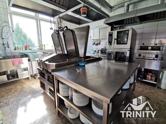 Na predaj polyfunkčná budova v Nových Zámkoch - 6