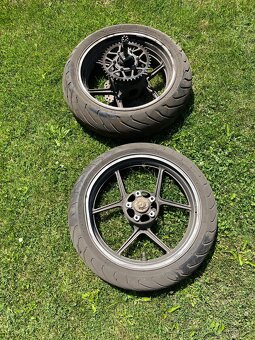 Kawasaki Versys 1000 - 6