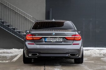 BMW Rad 7 730d xDrive A/T 2018 - 6