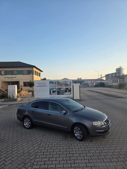 Volkswagen Passat 2.0 FSI - 6