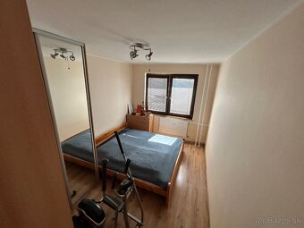 Predám veľký 3izbový byt s loggiou a pivnicou - 6