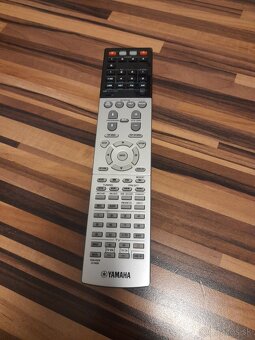 Predám strieborný 5.1 AV receiver Yamaha RX-S 600 - 6