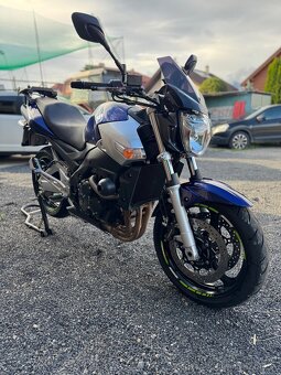 Suzuki Gsr 600 - 6