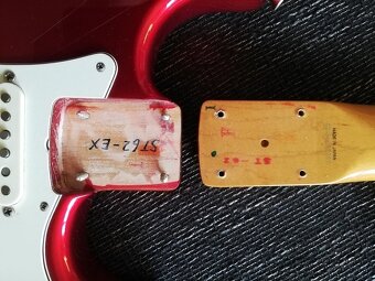 Fender '62 Japan Stratocaster - 6