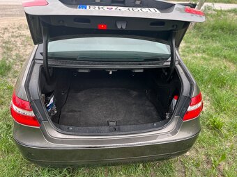Mercedes Benz E250 cdi - 6