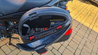 Suzuki V-strom DL650 - 6