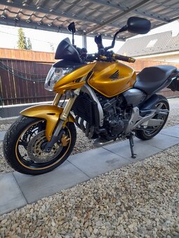 Honda Hornet 600 - 6