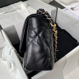 Chanel kozena kabelka - 6