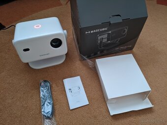 Fullhd LED projektor s podporou 4k - 6