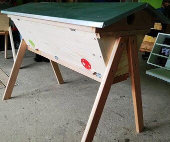 Včelie úle-Ležan B 24. - 6