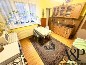 4 IZBOVÝ RD S GARÁŽOU, POZEMOK 776M2, ŽELEZNIČNÁ UL., SENICA - 6