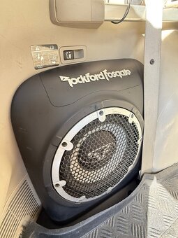 Mitsubisi outlander DID 2.0 4x4 - 6