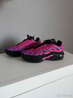 Dámske tenisky tn - 6