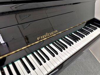 Elegantné čierne Piano dovoz celá SR - 6