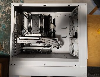 Intel i5-13600KF / GIGABYTE RTX 3060 Ti OC / 32GB RAM DDR5 - 6