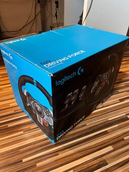 Logitech g29 driving force - 6