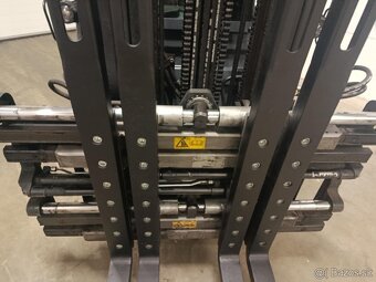 Čelni vozík Toyota 02-8FGF18 s Dvouvidlice - 6