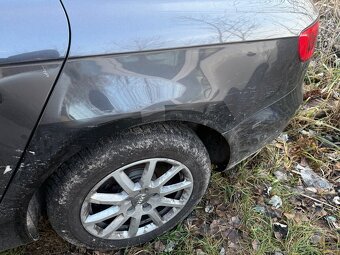 Predam nepojazdnu audi a4 2.0tdi multitronic - 6