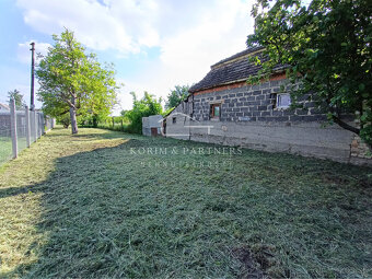 Slnečný pozemok s domom na predaj, Nová Stráž - 6