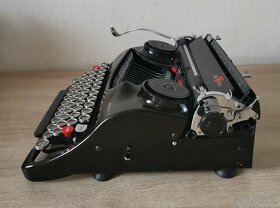 Starožitný písací stroj GROMA Model T z roku 1941 - 6