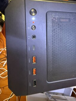 Herný PC, i7-9700K, 32GB RAM, GTX 1080TI, 3TB, 650W, Cougar - 6