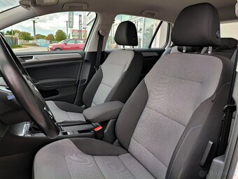 VW E-GOLF 85KW, 24kWh, 2015,VYHŘ.SKLO,KEYLESS,MRTVY UHEL,STK - 6