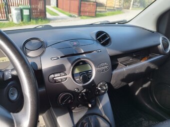 Mazda 2 benzín 1,4 - 6