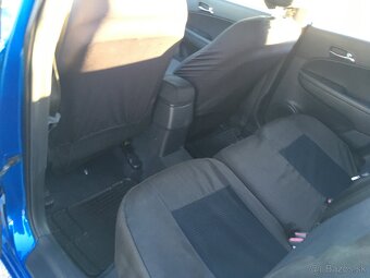 Hyundai i 30, nafta 1,6 crdi, r.v.2008 - 6