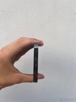 iPhone 12 pro grey 79% - 6
