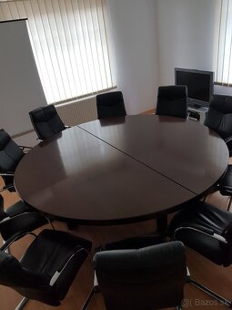predam konferencny stol.plechovu skrinu - 6