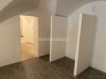 PRENÁJOM: Obchodné priestory Banská Štiavnica - 6