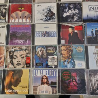 CD-čka...HALFORD,SHAKRA,URIAH HEEP,SANTANA,ROB ZOMBIE,LORDI, - 6
