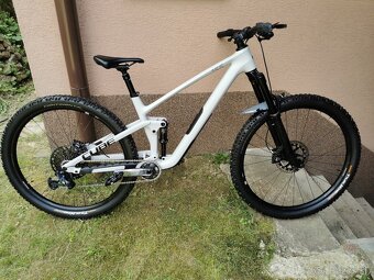 Horsky bicykel celoodpruzeny carbon ram L pneu 29 - 6