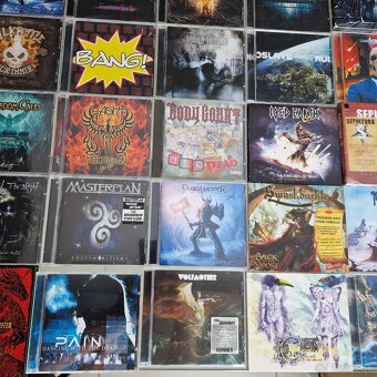 CD-čka...AC/DC,JUDAS PRIEST,STRATOVARIUS,AIRBOURNE,GAMMARAY, - 6