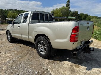 Toyota Hilux KUN15 2.5TD - 6