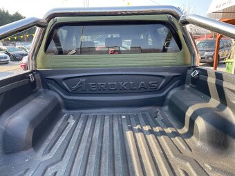 Toyota Hilux DC 3.0 D-4D Sol 4x4-automat - 6