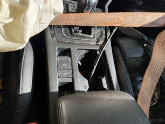 Rozpredam VW Passat B8 2.0 TDI 140kw DFHA 2019 - 6