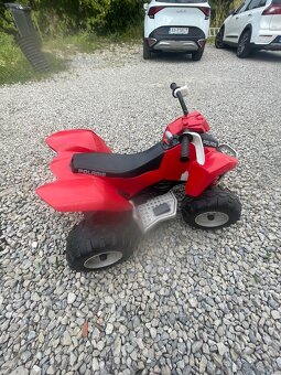 Elektricka stvorkolka peg-pérgo polaris outlaw - 6