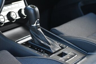 ŠKODA SUPERB 2.0 TDI DSG//ROK 2022// 164000KM - 6