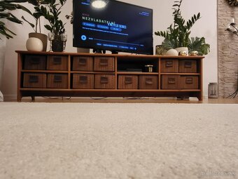 Stolík pod TV - 6