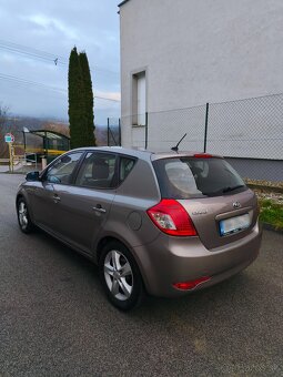 Kia Ceed 1.4 CVVT, Benzín, Kupované na SK, 1.Majitel - 6