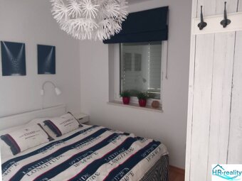 Brač – zariadený apartmán s výhľadom - 6