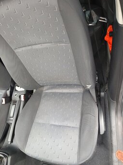 Škoda Octavia TDI 66kw r.v.2002 - 6