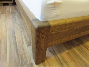 Dubová posteľ Elegant + 2 stolíky zdarma - 6