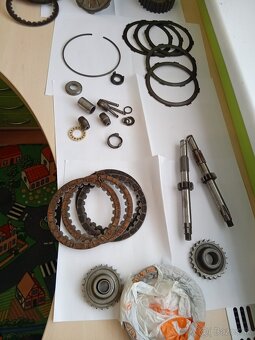 Jawa 250 559 AUTOMATIC - 6