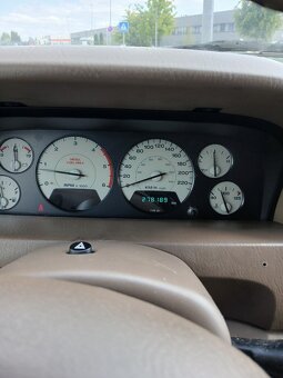 JEEP Grand Cherokee - 6