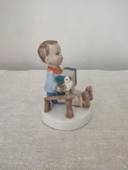 Royal dux chlapec s harmonikou porcelánová soška - 6