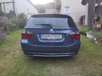 BMW 330 Xd E91 - 6