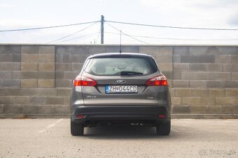 Ford Focus Kombi 1.0 ecoboost Trend - 6