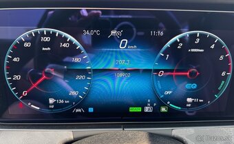 Mercedes E trieda Kombi 300De 4MATIC Plug-IN Hybrid - 6